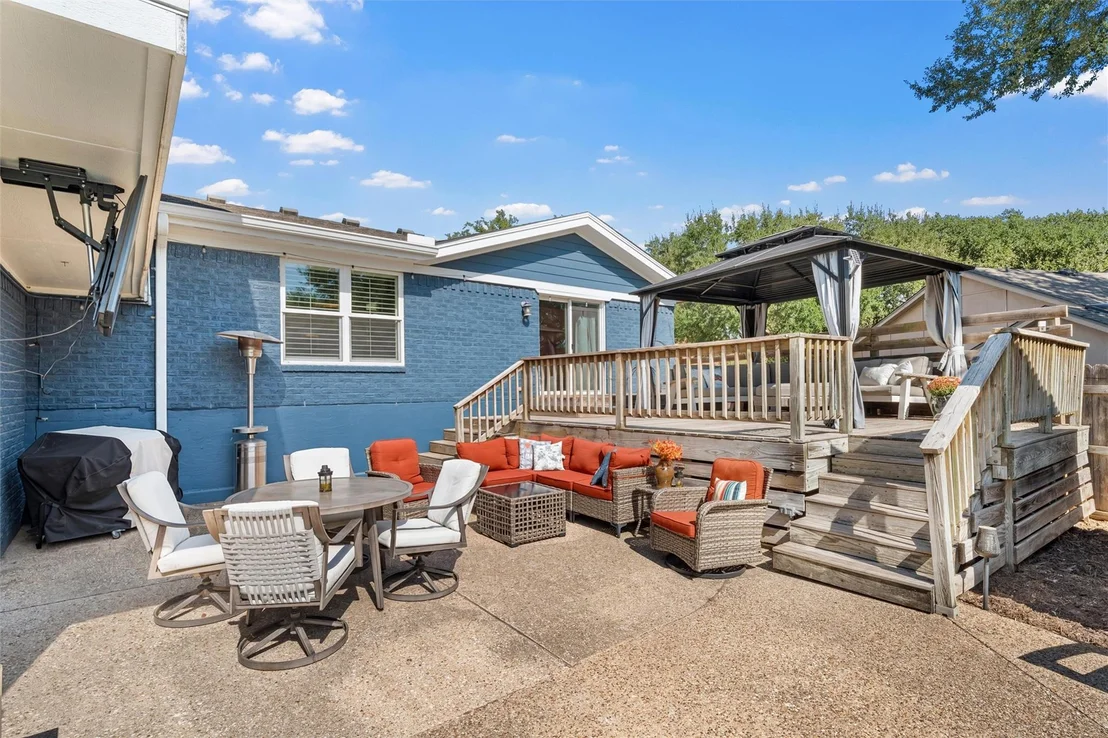 Photo of 4324 Green Point Drive