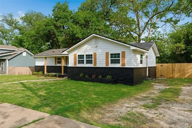 Photo of 2512 Mckenzie Avenue