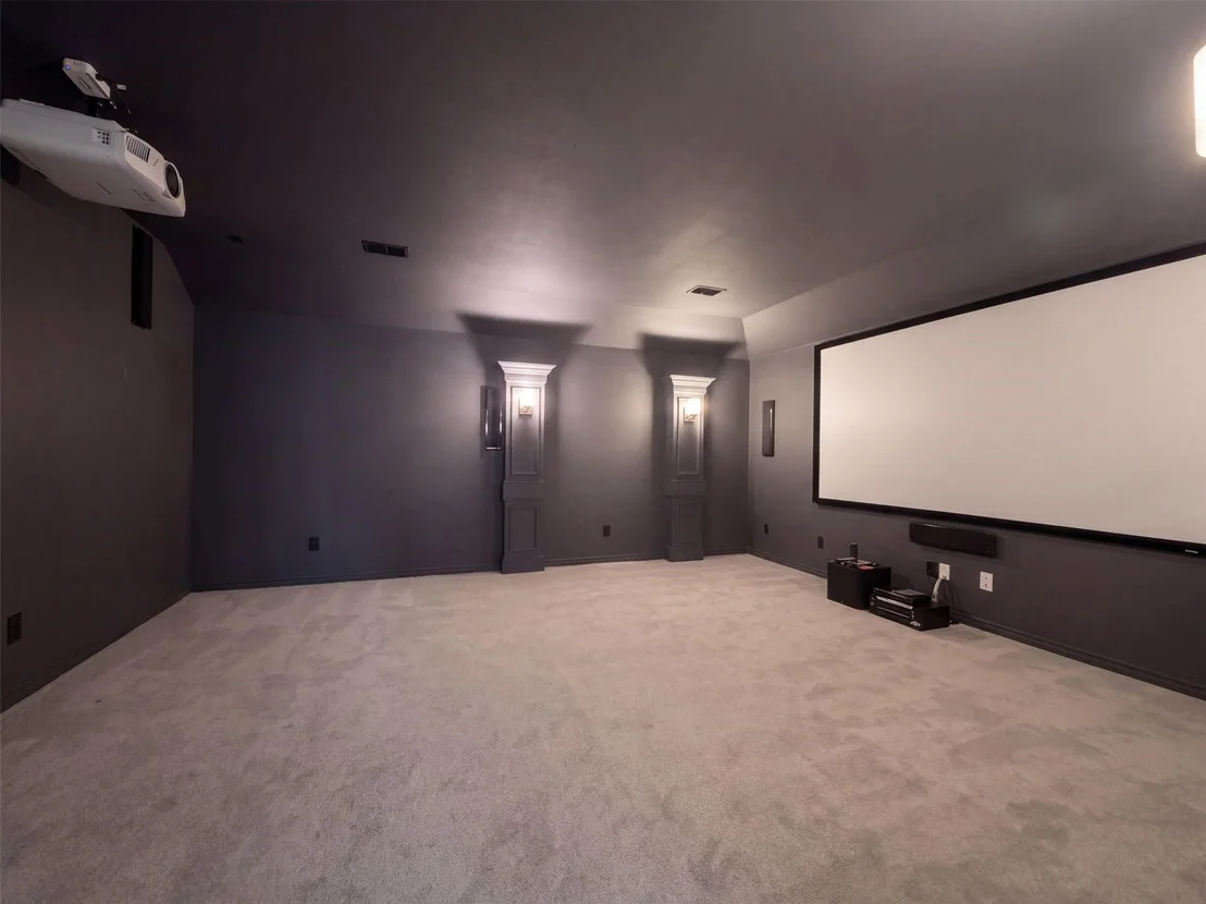 Photo of 850 Elm Park Drive