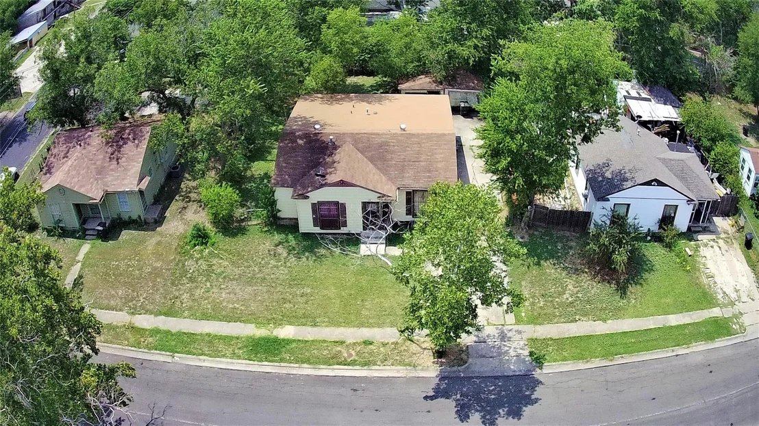 Photo of 806 Duncan Avenue