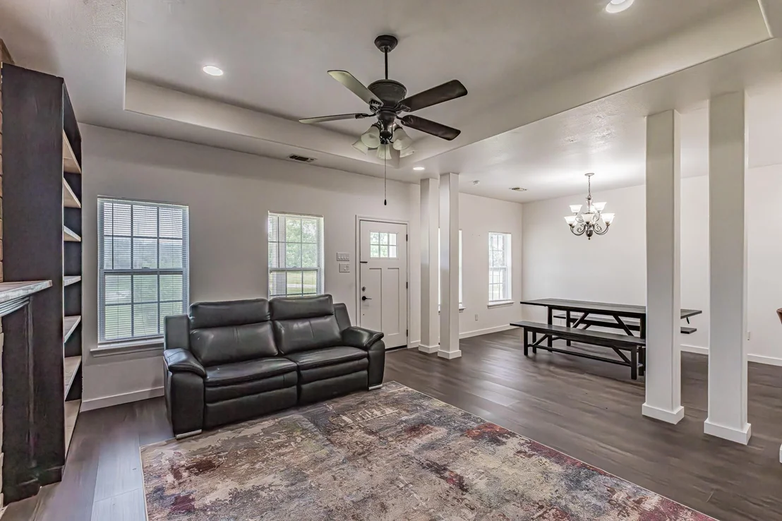 Photo of 204 S Spring Branch Trail