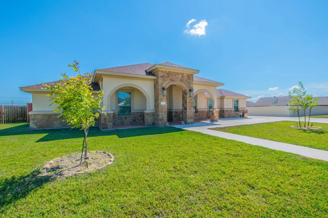 Photo of 2410 SANDPIPER Drive