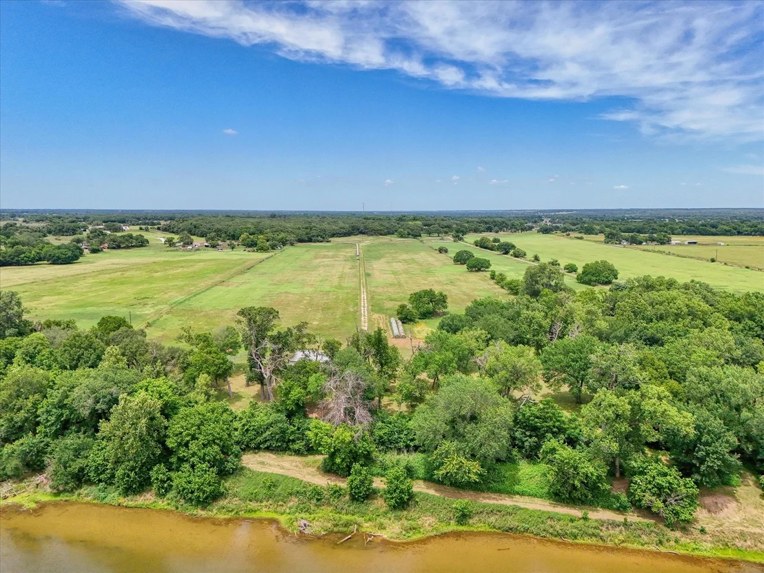 Photo of 505 River Road