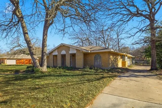 Photo of 620 Cimarron Trail