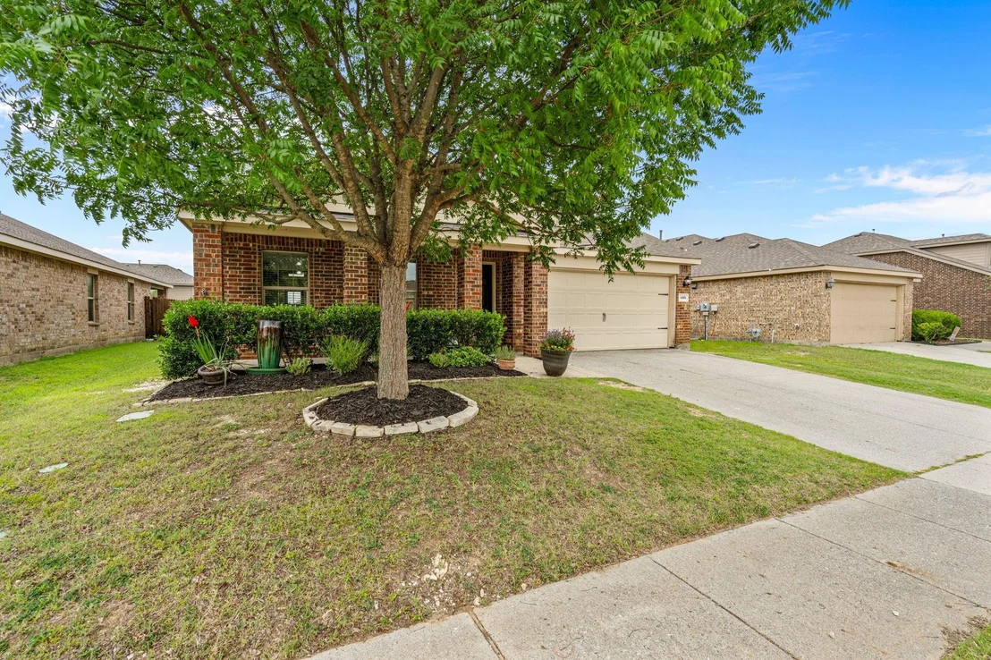 Photo of 433 Andalusian Trail