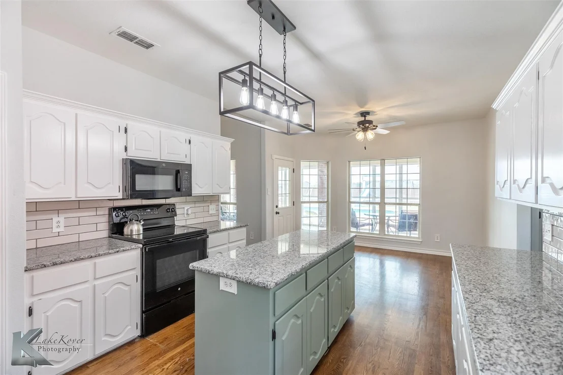 Photo of 8541 Saddle Creek Road