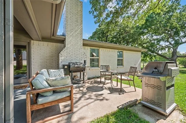 Photo of 5656 Oak Haven Drive