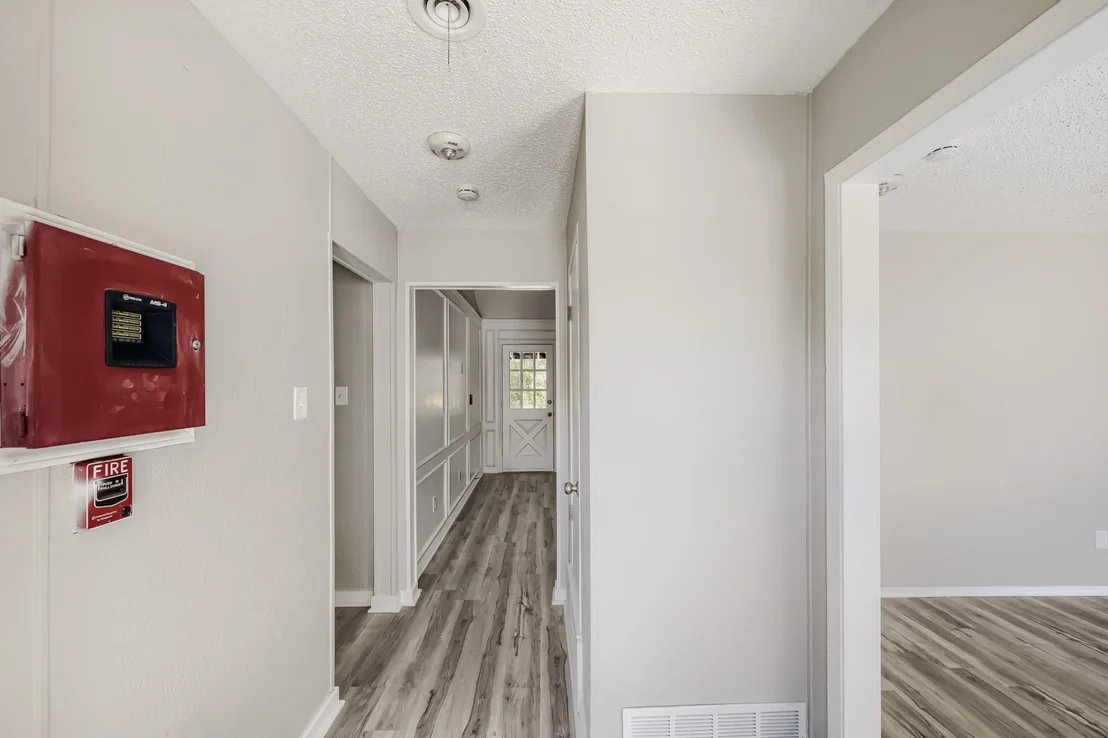 Photo of 2185 Jana Lane