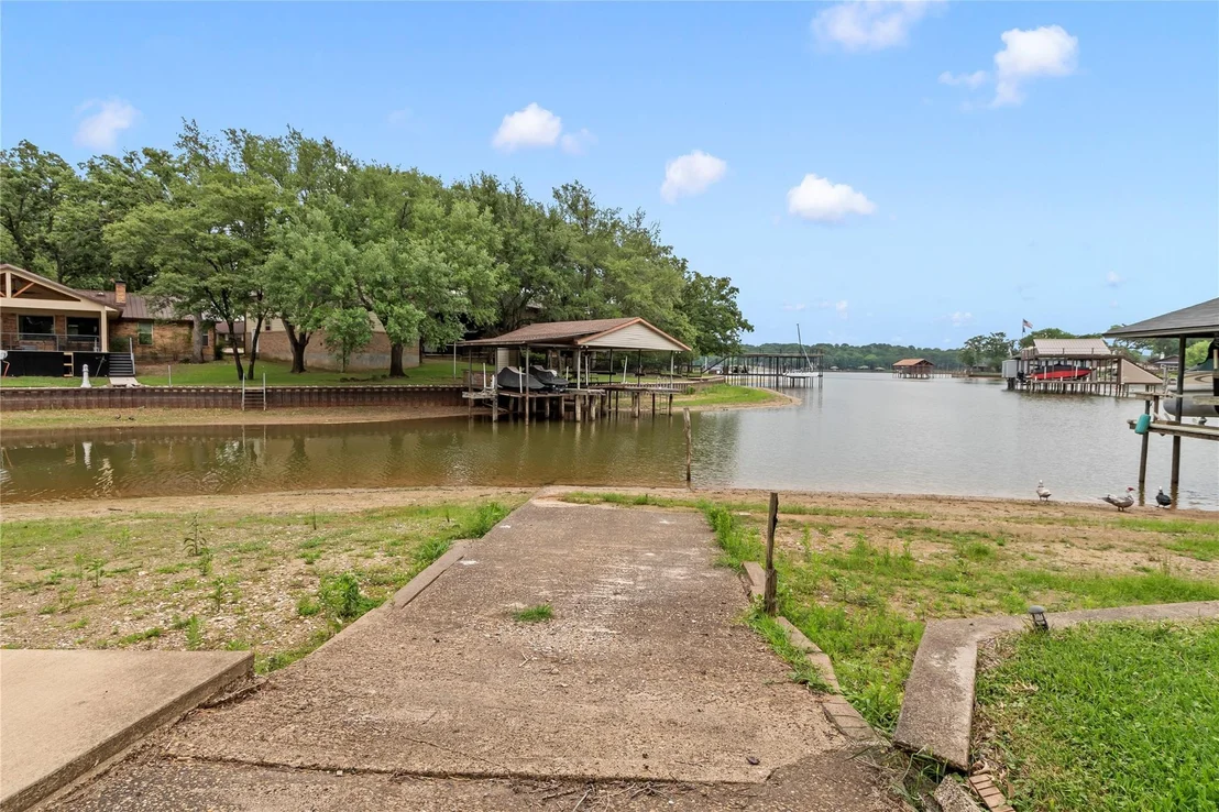 Photo of 111 Deer Island Road