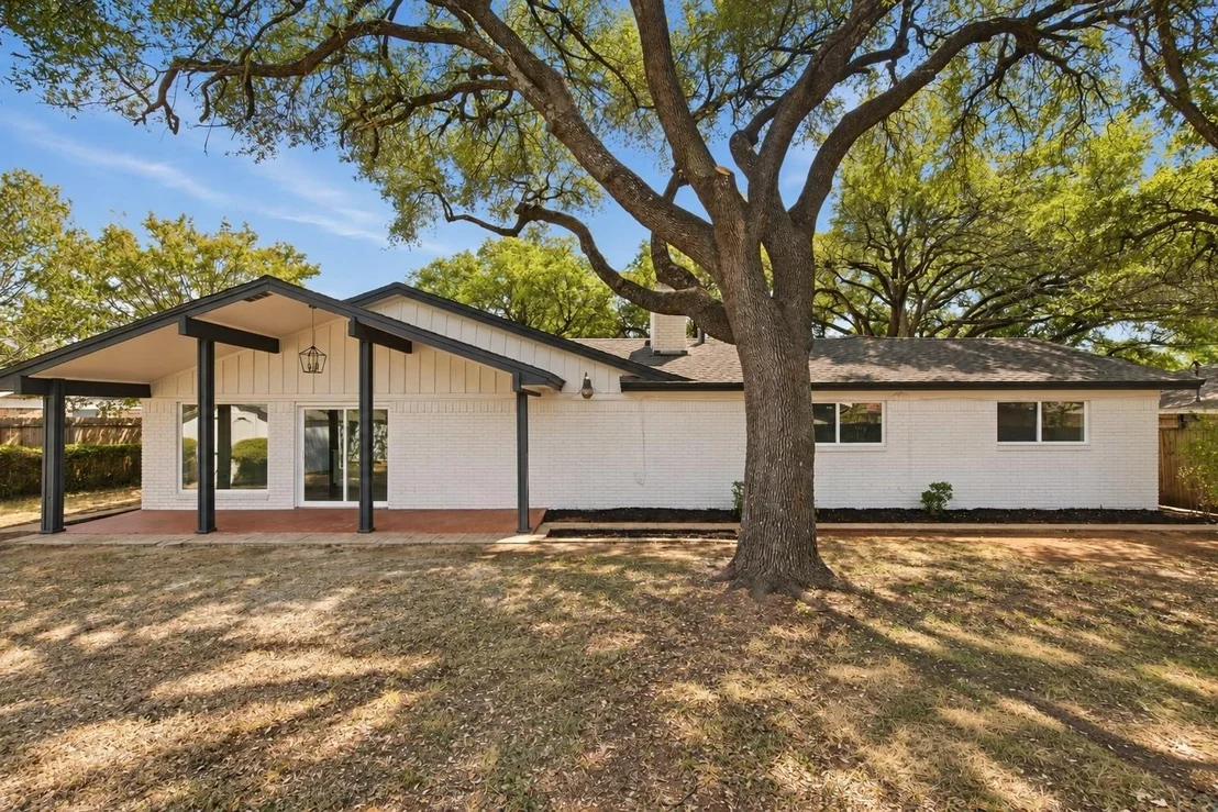 Photo of 4905 Rock River Drive