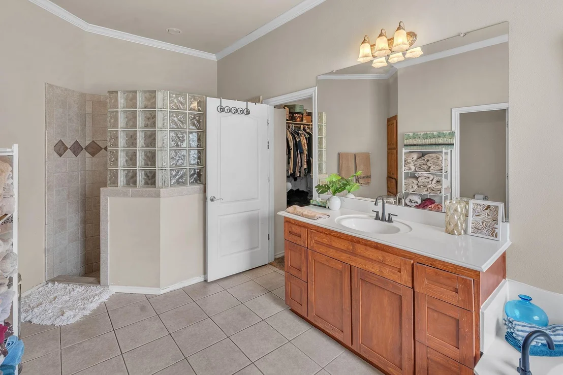 Photo of 333 Coach House Circle