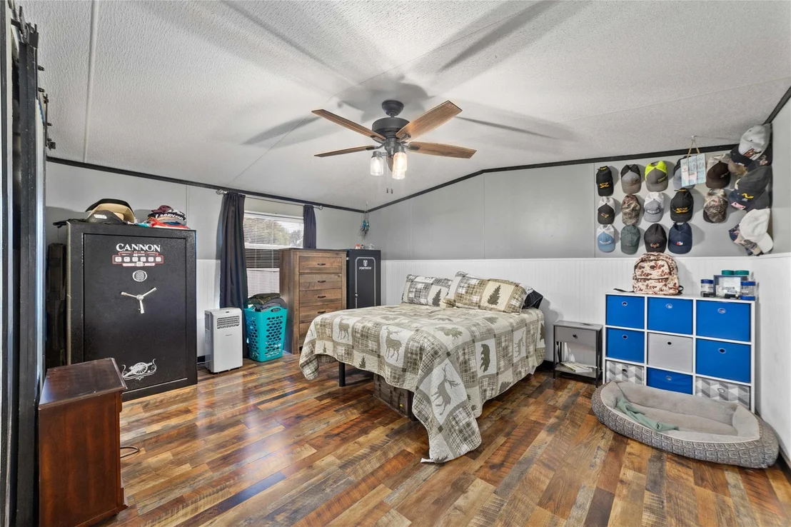 Photo of 4991 Thunderbird Drive