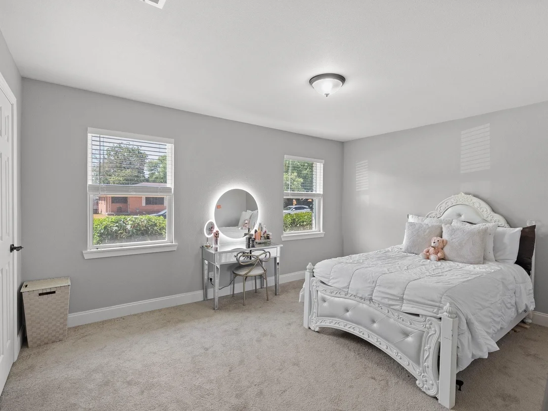 Photo of 9255 Palisade Drive