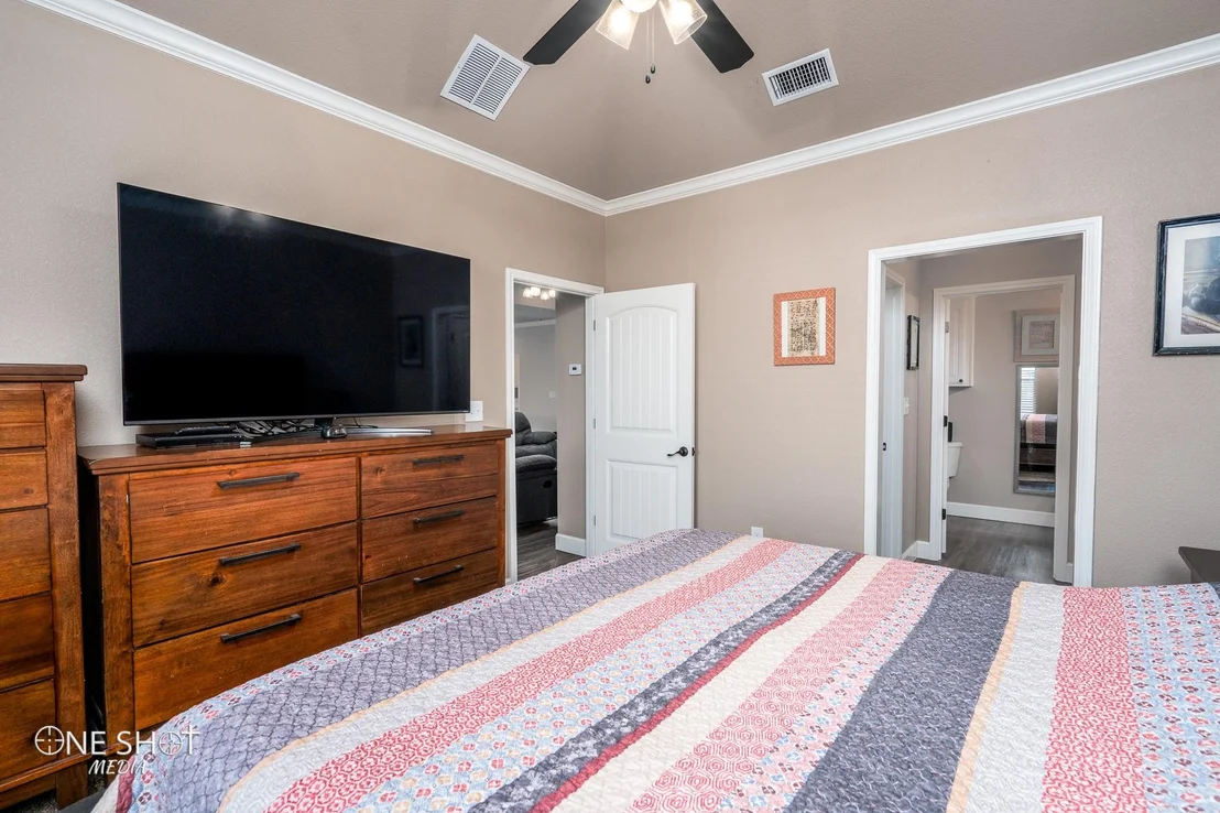 Photo of 3102 Oakley