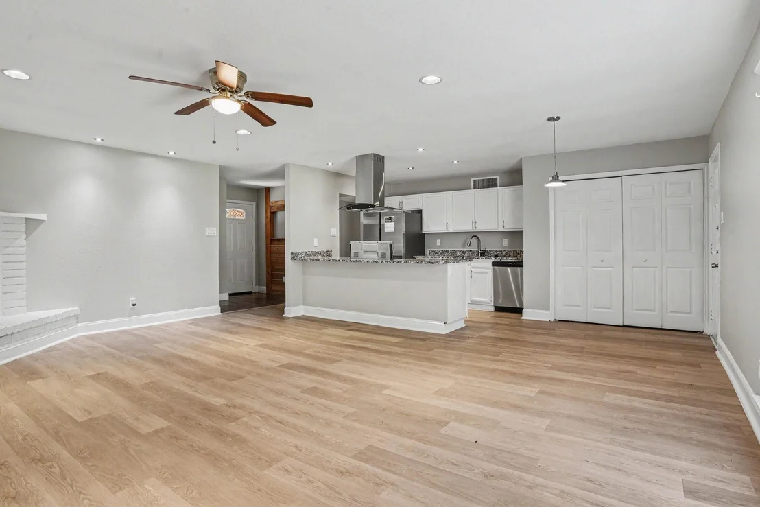 Photo of 224 Rockcrest Drive