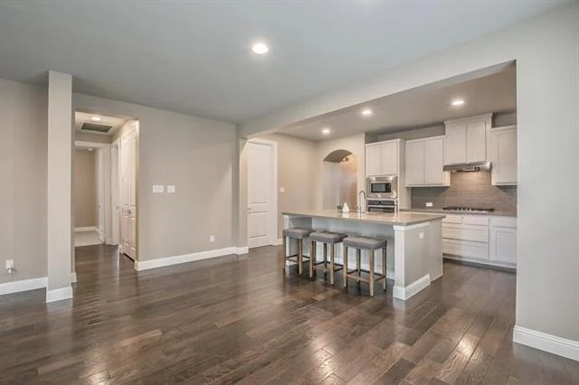 Photo of 6129 Whiskerbrush Road