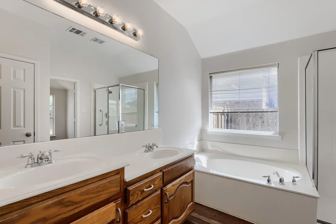 Photo of 2851 Cobblestone Drive