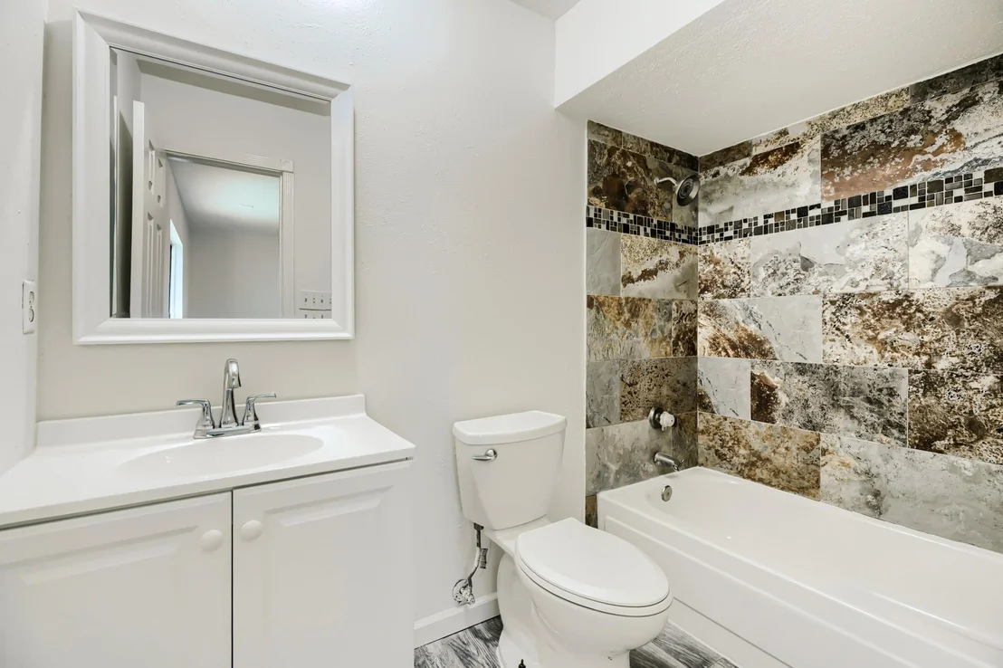 Photo of 804 Netherland Drive