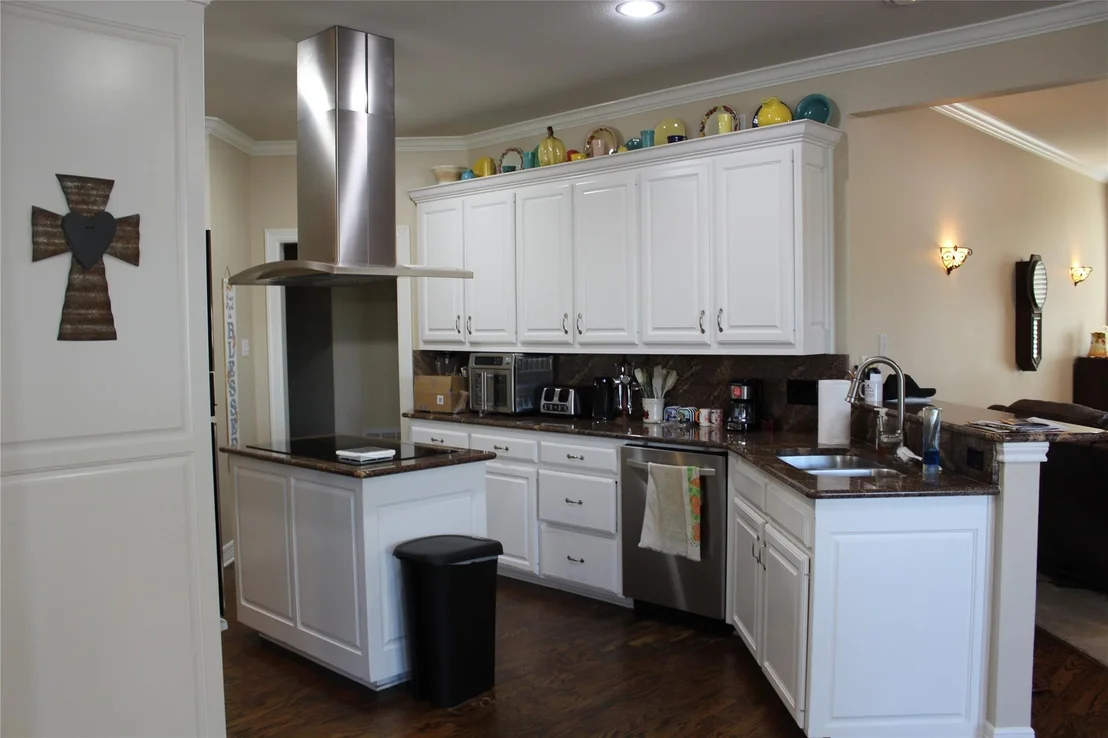 Photo of 2131 Deer Run