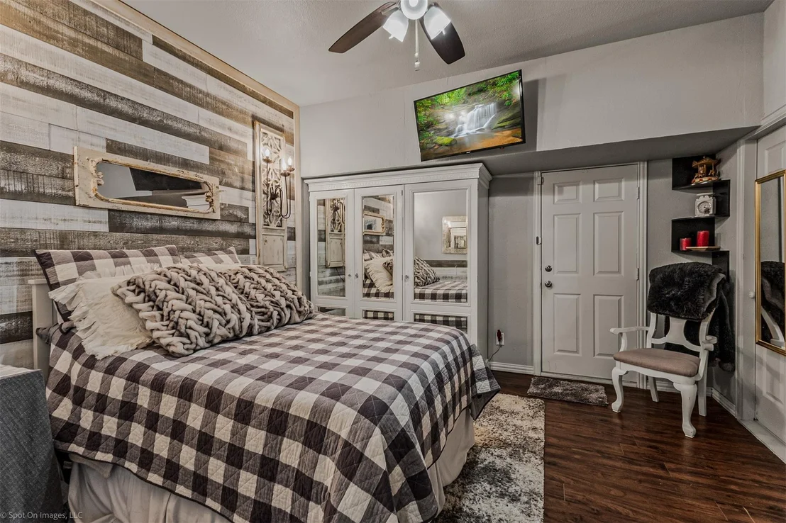 Photo of 119 Equestrian Drive