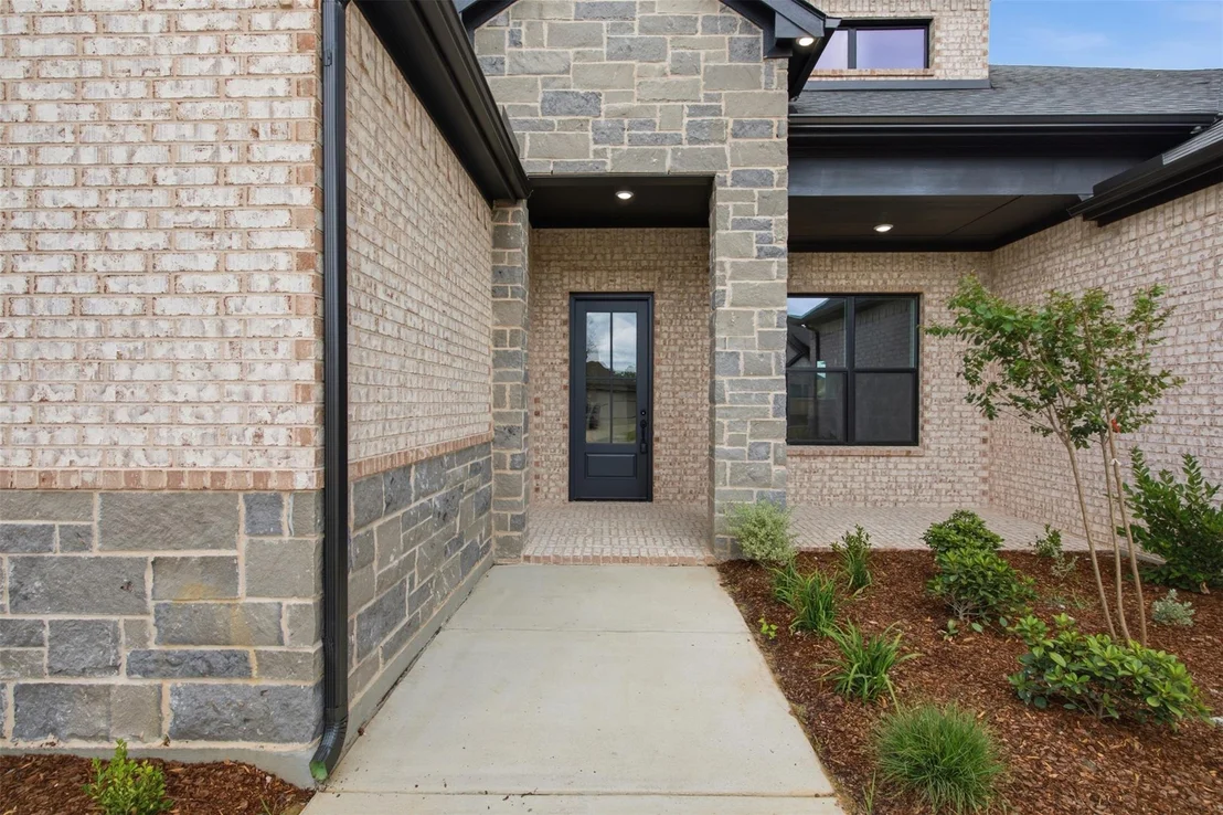 Photo of 709 Allison Drive