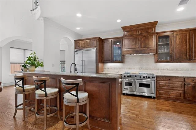 Photo of 5745 Bernay Lane
