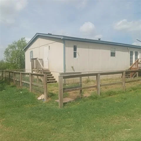Photo of 7676 County Road 247