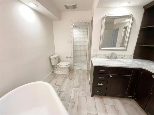 Photo of 401 Kenshire Drive