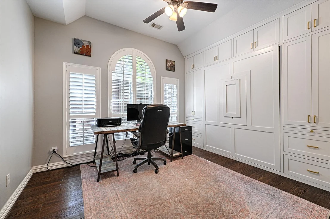 Photo of 114 Westwind Drive
