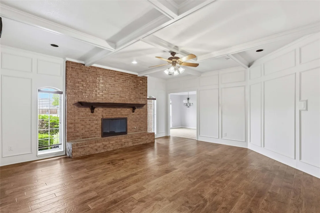 Photo of 200 Sunny Crest Drive