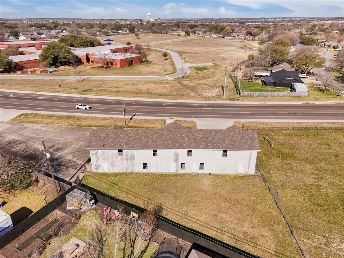 Photo of 611 W Spring Valley Road