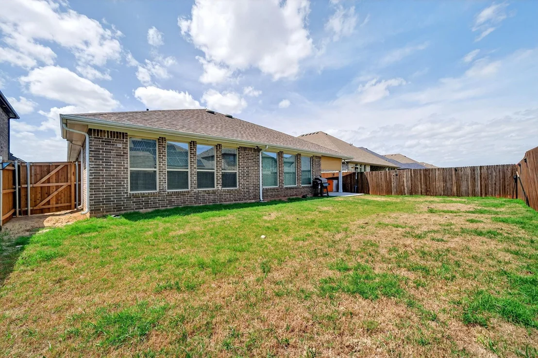 Photo of 1469 Lawnview Drive