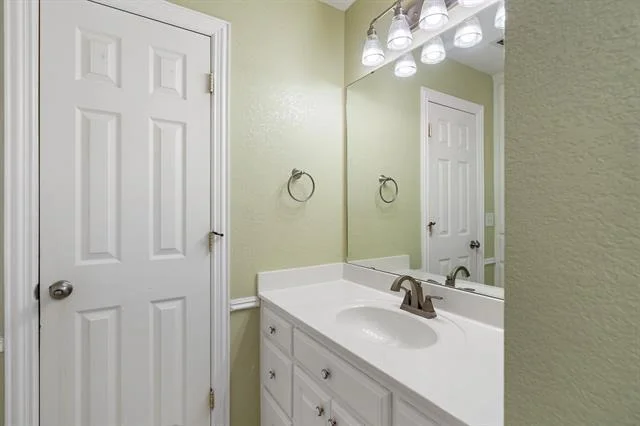 Photo of 6406 Acacia Lane