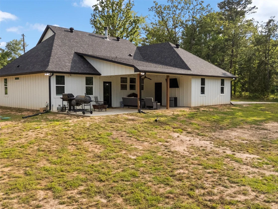 Photo of 1562 N Willow Oak Road