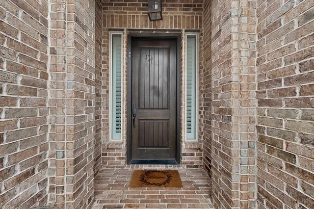 Photo of 7028 Luxborough Drive