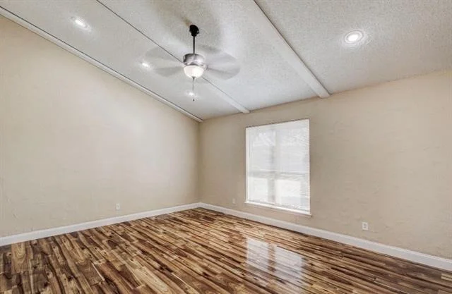 Photo of 2101 Deerfield Drive