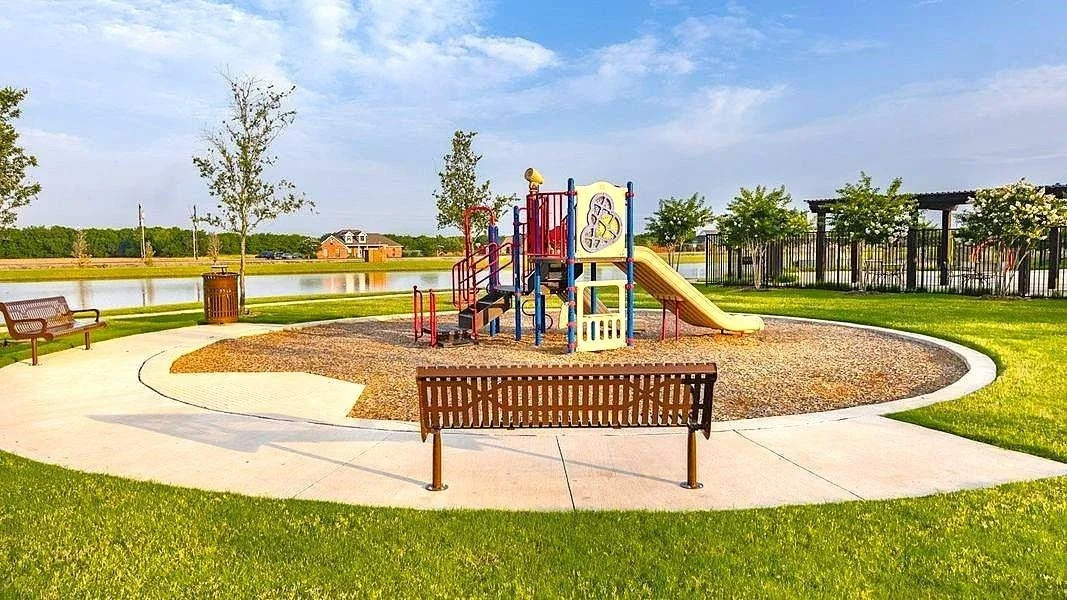 Photo of 815 Rustic Way