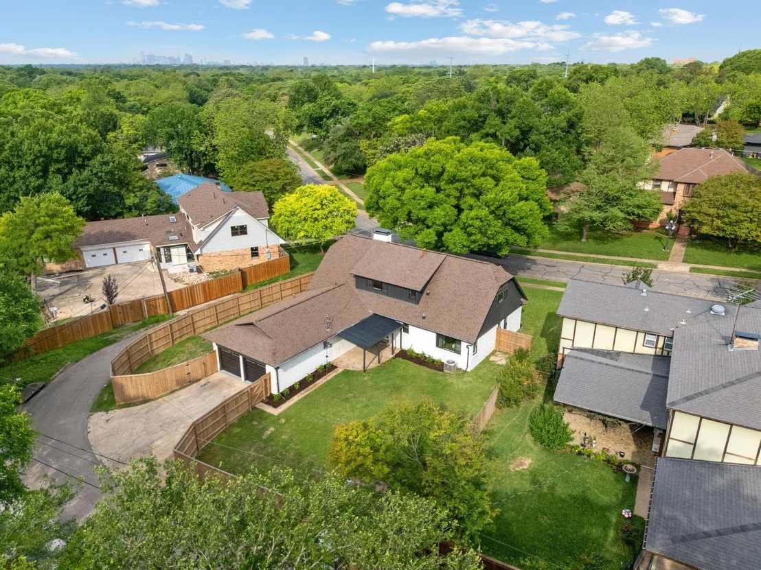 Photo of 9342 Springwater Drive