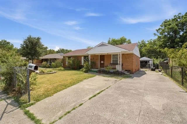 Photo of 2231 Prichard Lane