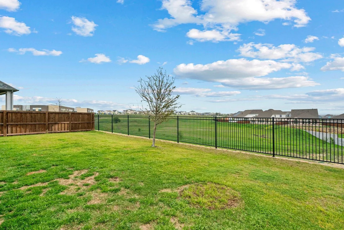 Photo of 2325 Offerande Drive