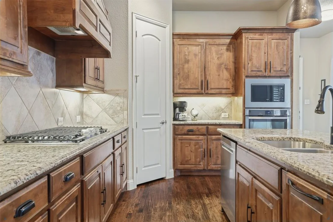 Photo of 4908 Brookside Drive