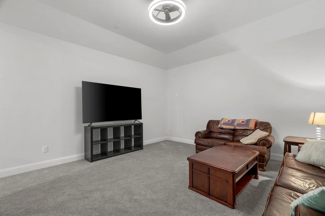 Photo of 4733 Valley Peak