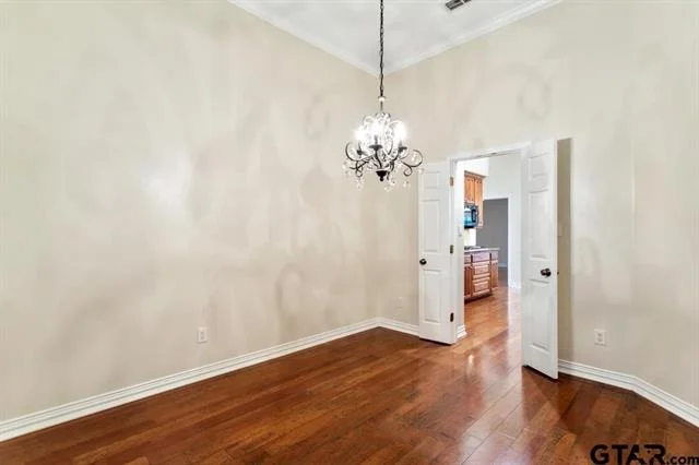 Photo of 1620 Brookhollow Drive