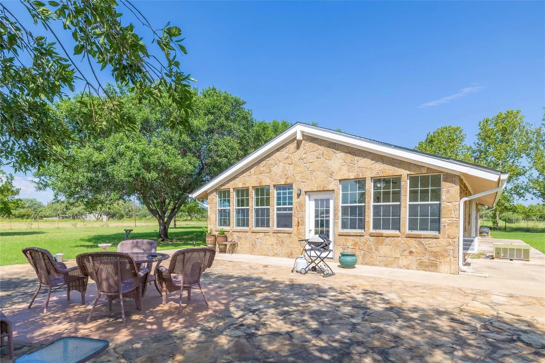 Photo of 685 County Road 114