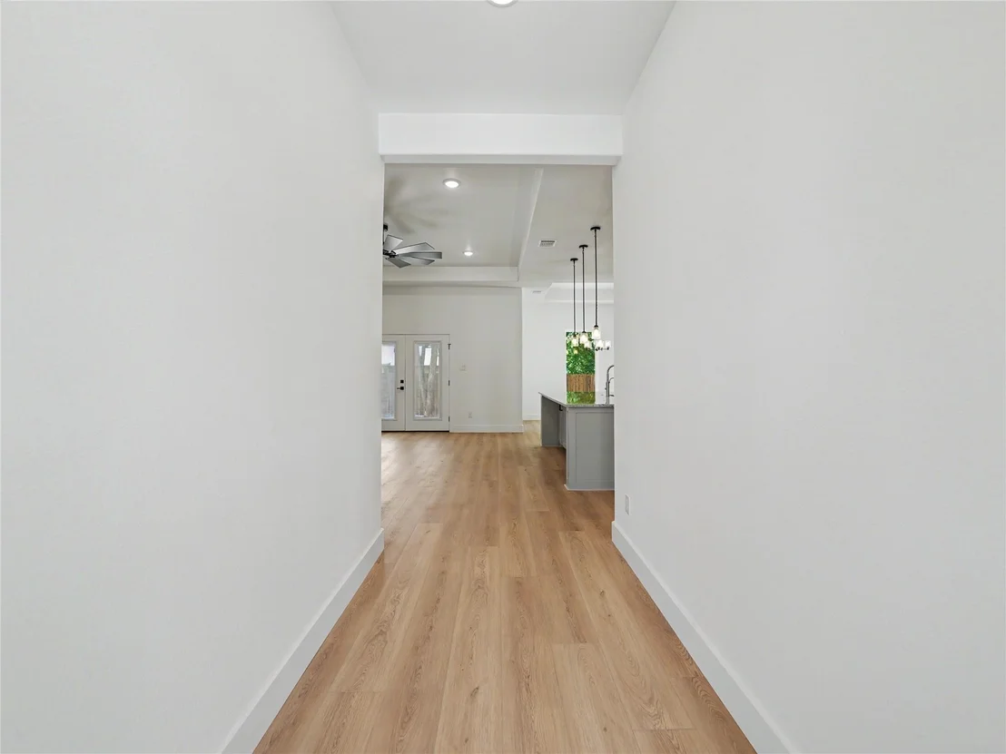Photo of 113 Dennis Drive