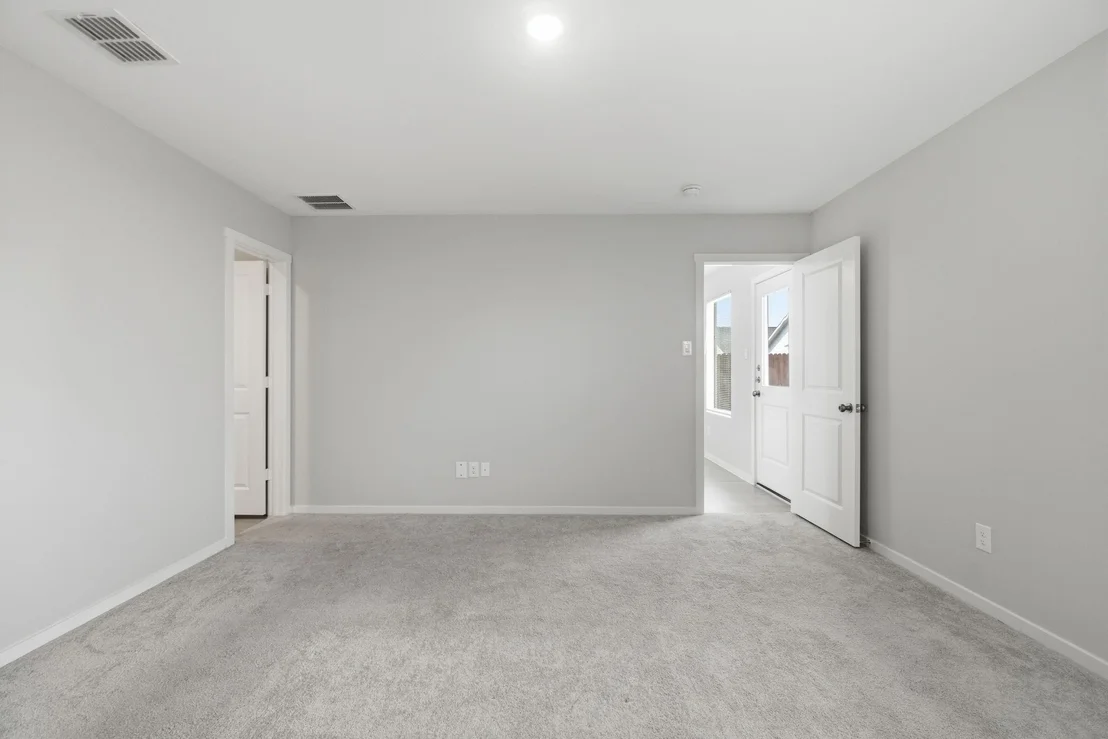 Photo of 205 Poplar Place