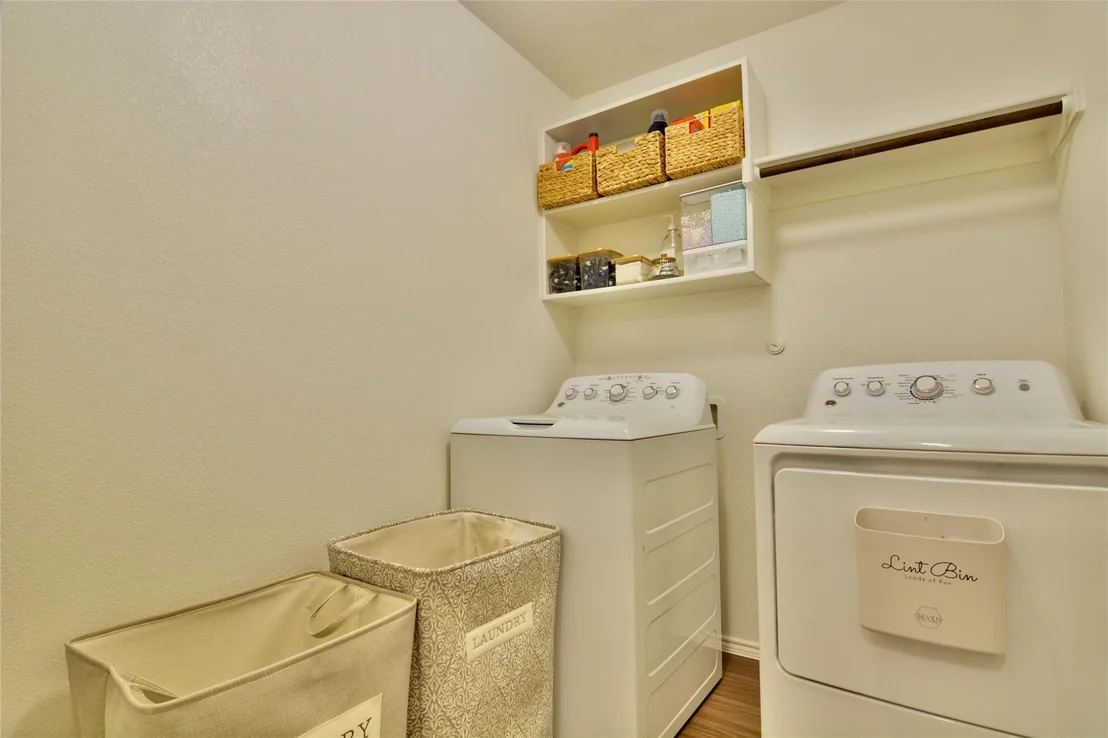 Photo of 465 Pollyann Trail