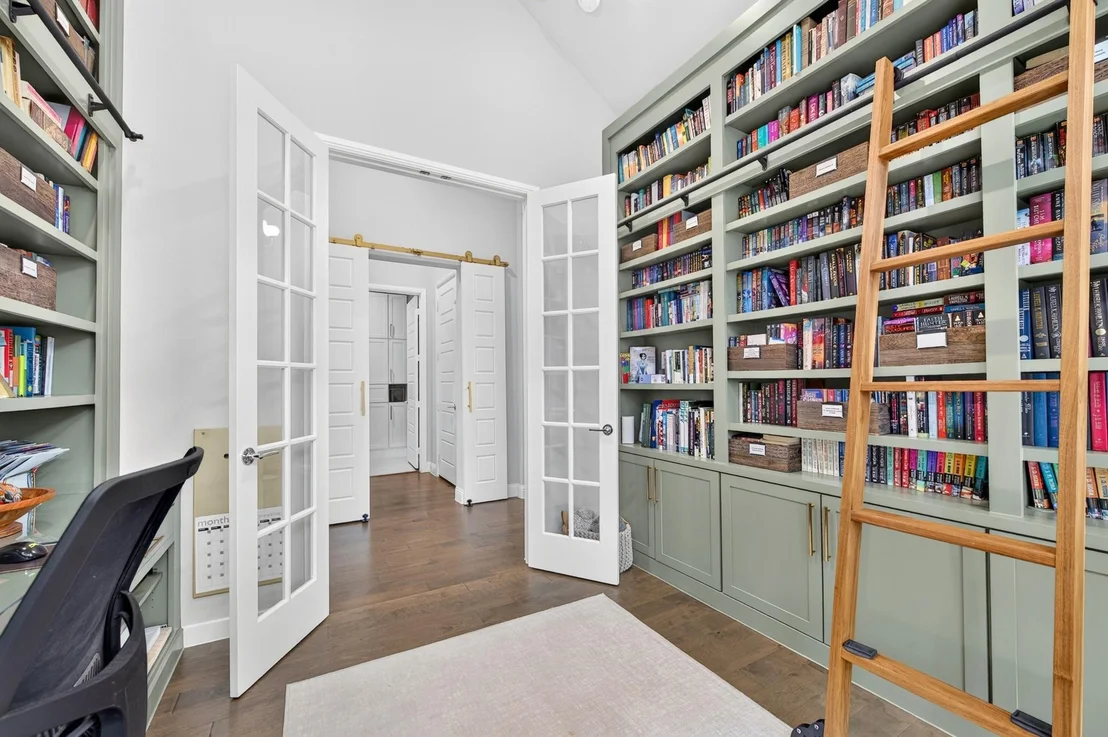 Photo of 1046 Ocean Breeze Drive