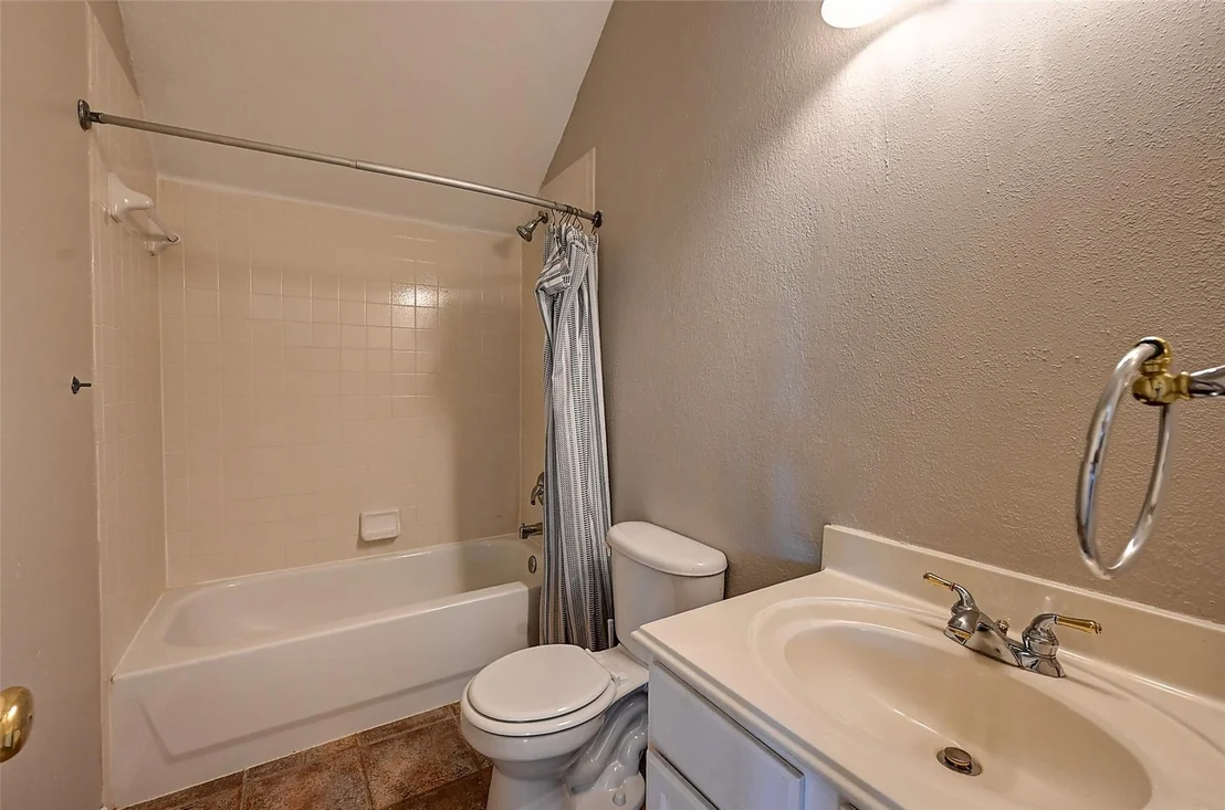 Photo of 7500 Parkgate Drive