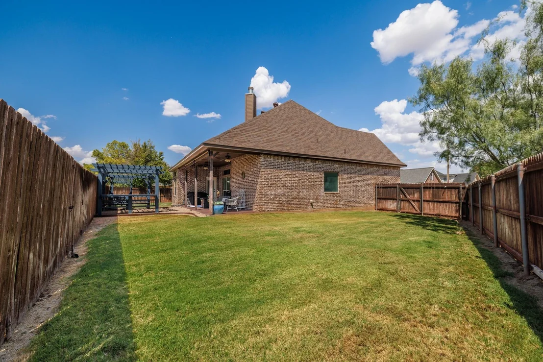 Photo of 3409 White Oaks Drive